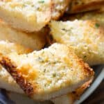 garlic bread in white bowl