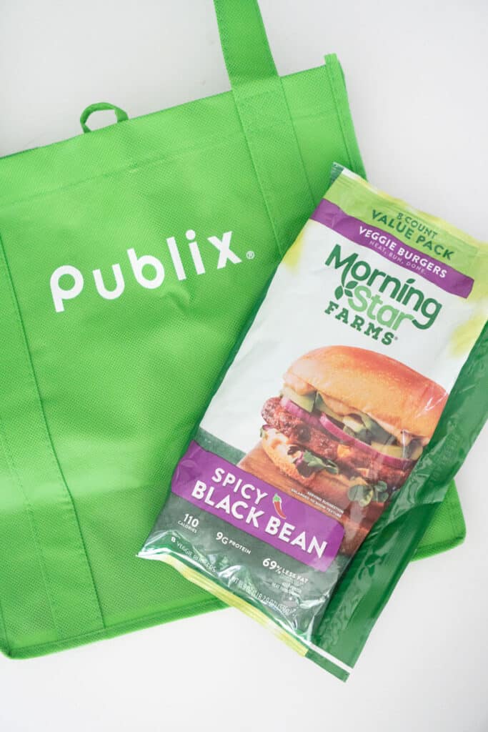 spicy black bean burgers with publix reusable shopping bag