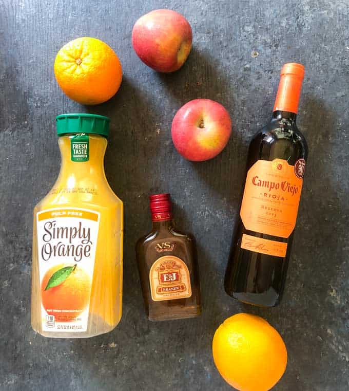 sangria ingredients red rioja wine brandy orange juice apples oranges