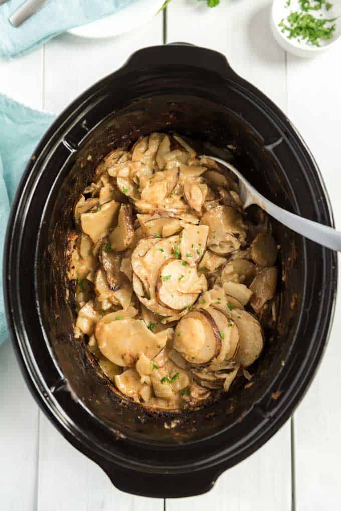 Cheesy Scalloped Potatoes in slow cooker