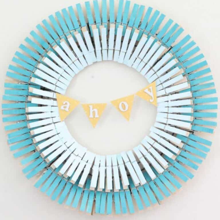 DIY Summer Clothespin Wreath