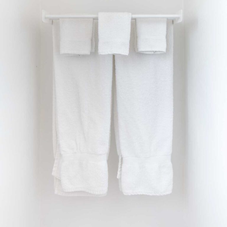 How to Remove Musty Smells from Towels